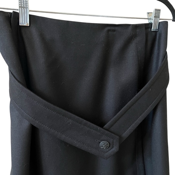 SOLD CHANEL PENCIL SKIRT 100% WOOL BACK BELT LOGO BUTTON LUXURY CORPCORE 40-8 - Picture 5 of 11